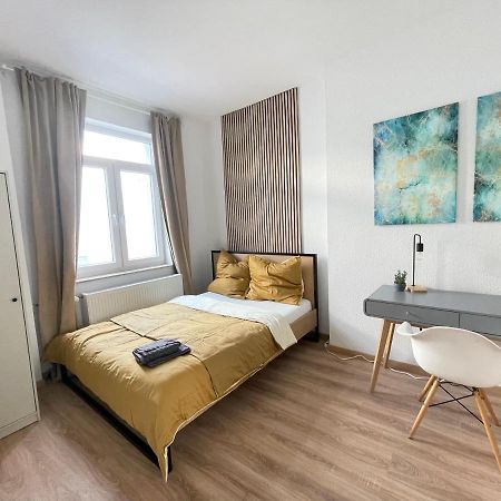 150Qm - 5 Rooms - Free Parking - Mallibase Apartments Хановер Екстериор снимка